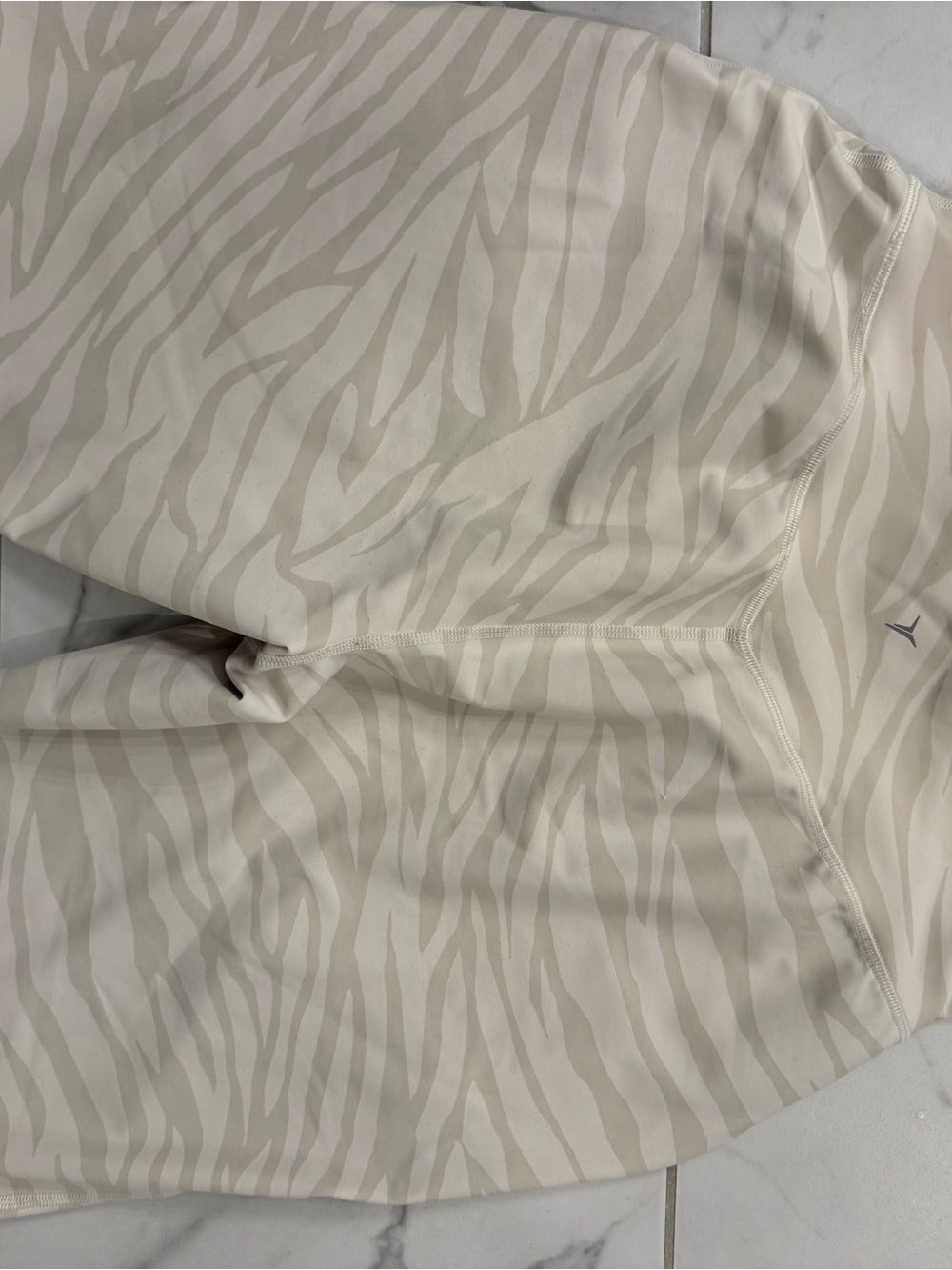 Old Navy Cream & Light Tan Zebra-Print Joggers